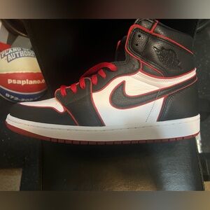Nike Jordan 1 Retro High Bloodline tennis shoes size 12- never been worn!